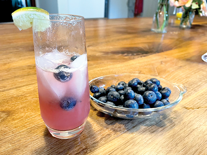 blueberry lemonade