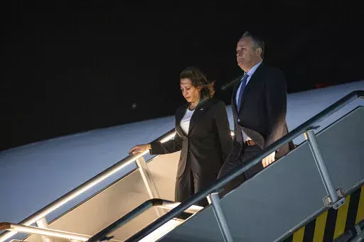 Vice President Kamala Harris and her husband Doug Emhoff arrive at Ninoy Aquino International Airport in Manila, Philippines, Sunday, Nov. 20, 2022. (Haiyun Jiang/The New York Times, Pool)