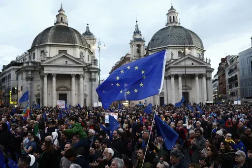 People protest during a pro-Europe rally in Rome’s central Piazza del Popolo, Italy, Saturday, March 15, 2025. (Cecilia Fabiano/LaPresse via AP)