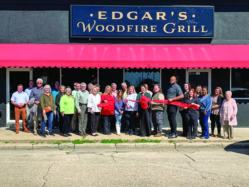 Edgar’s Woodfire Bar and Grill Holds Grand Opening Clarke County Tribune